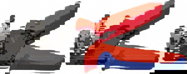 Wire Stripper: 15 AWG to 10 AWG Max Capacity